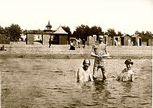Пляж в Оллила (ныне Солнечное) под Петербургом. 1907 год.