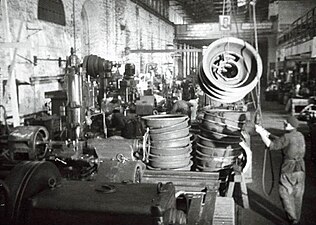 Рабочий процесс в литейном цехе, 1950 год