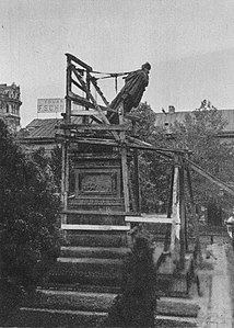 Демонтаж памятника в 1917 году