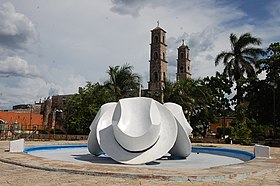 Монумент шляп в Бекале