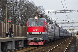 ЧС7 на платформе Покровская