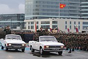 Военные кабриолеты ГАЗ-3102 на параде во Владивостоке