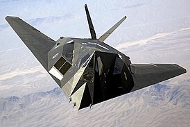 F-117 над пустыней Невада