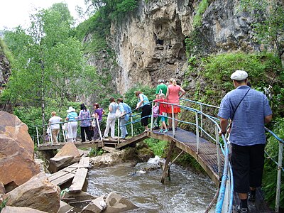 Экскурсия на Медовые водопады