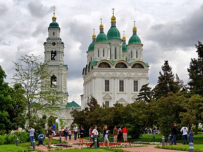 Астраханский кремль. Кафедральный Собор Успения Богородицы и Соборная Колокольня с Пречистенскими Воротами