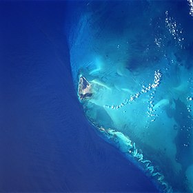 Остров Бимини из космоса, июнь 1998 г.