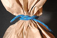 Мельничный узел[en][4]:158, Miller's knot, sack knot, bag knot. Профессиональный У. , весьма хороший соединительный У. часто фигурирующий в сельскохозяйственных бюллетенях[1]. [abok 89]