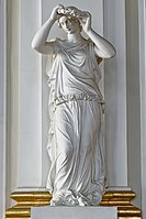 Статуя «Муза Эрато», скульптор И. Герман