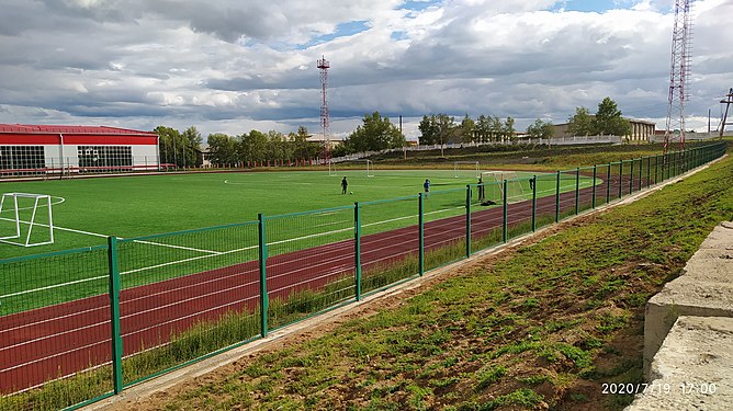 В 2019 году, недалеко от главной площади Кижинги, введён в строй спортивный комплекс Кижингинского района вместе со стадионом