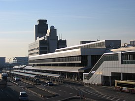 Терминал международного аэропорта Осака
