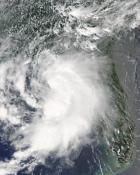 Тропический шторм Клодетт на побережье штата Флорида