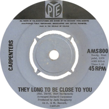 Обложка сингла The Carpenters «(They Long to Be) Close to You» (1970)
