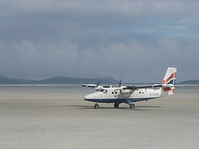 Twin Otter в аэропорту Барра